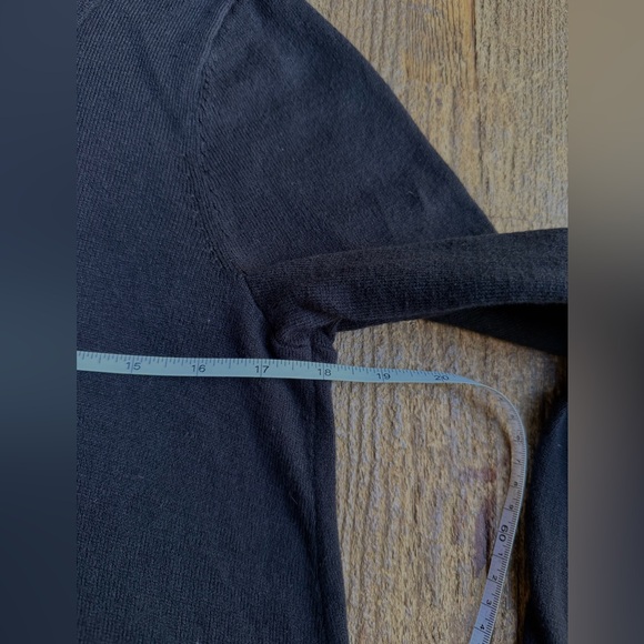 J.Jill Black Cowlneck Tunic Sweater Size M - Picture 7 of 8